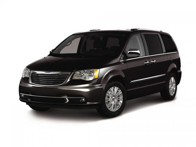 2012_Chrysler_Town_and_Country